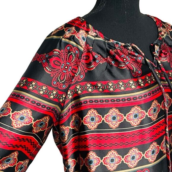 Jones New York Red and Black Silky Peasant Top - Petite N0388 - Picture 2 of 7
